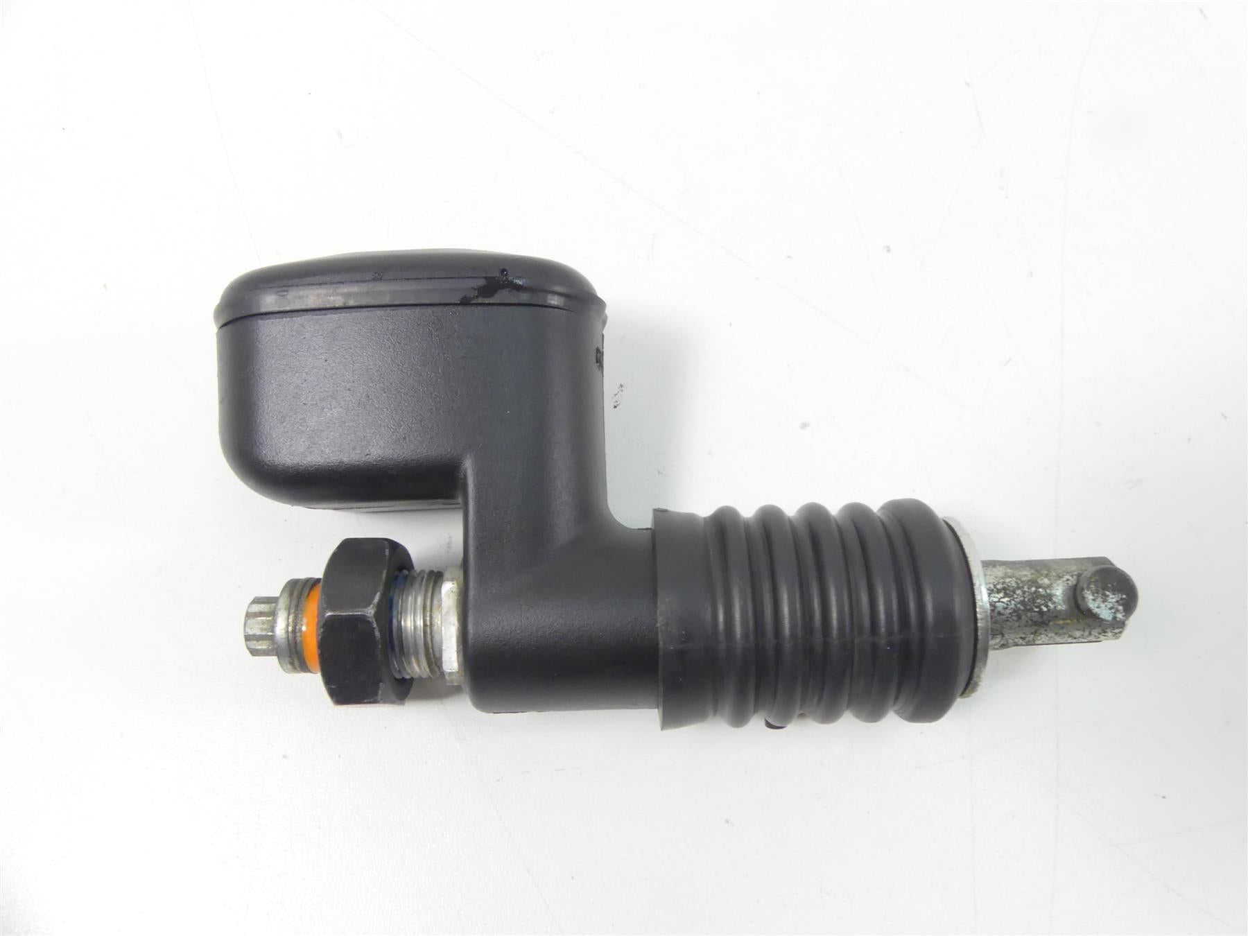 2017 Harley FXSE CVO Pro Street Breakout Rear Brake Master Cylinder 41767-05 | Mototech271