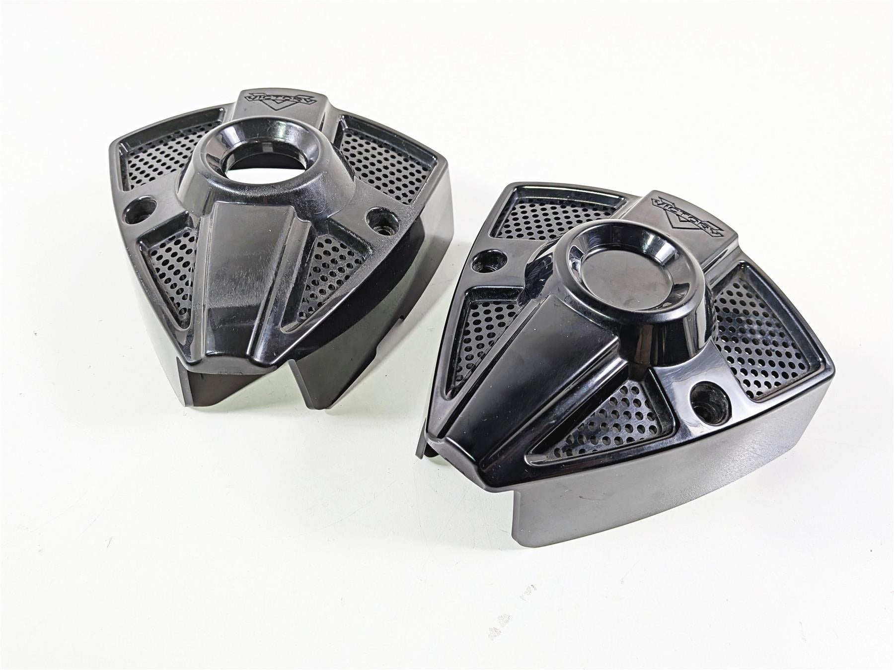 2017 Victory Octane 1200 Triangle Side Cover Set - Read 5453138 5633067 {{ shop.shopifyCountryName }} - Mototech271