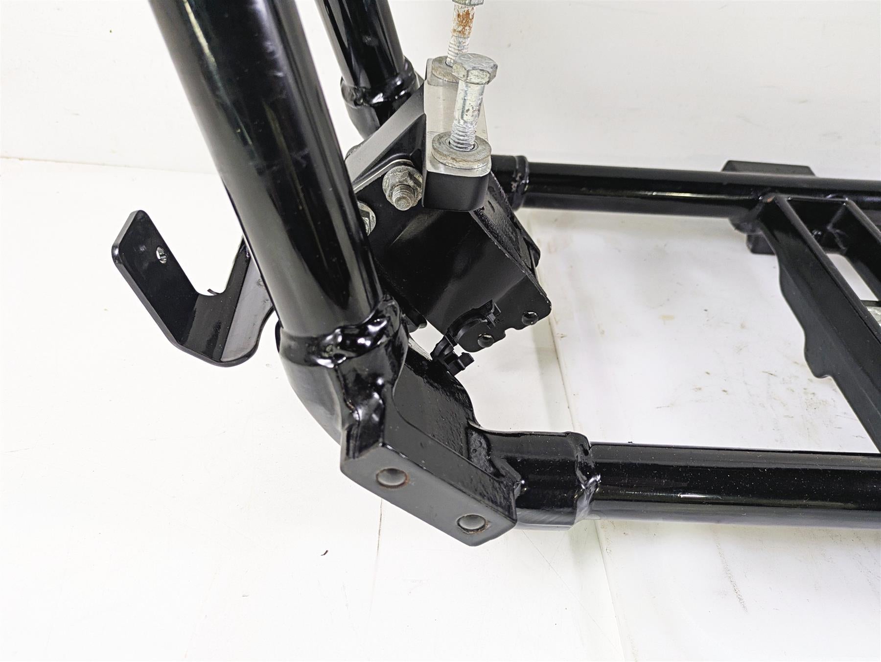 2015 Harley FXDL Dyna Low Rider Straight Main 29dgr Frame Chassis With Texas Salvage Title 47745-06B {{ shop.shopifyCountryName }} - Mototech271