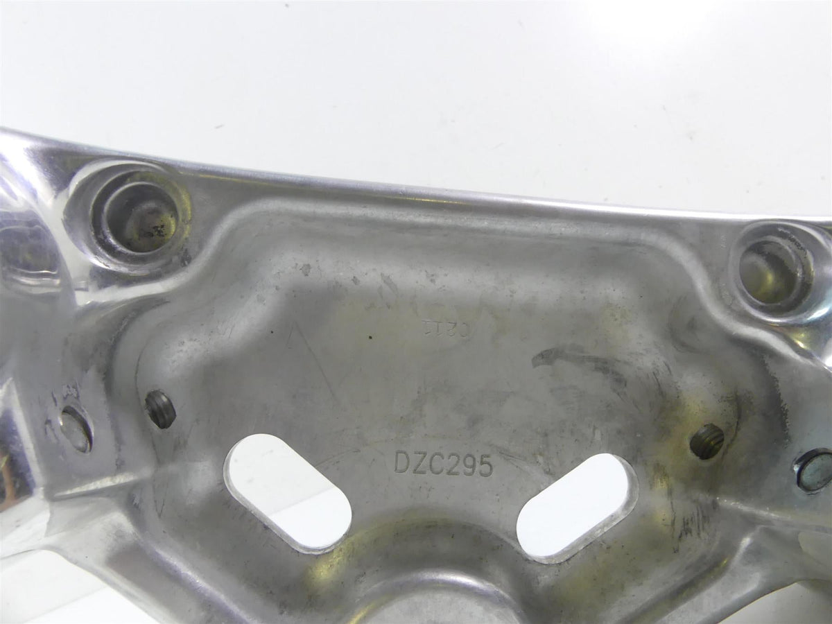 2011 Harley VRSCF Muscle Rod Lower Triple Tree Steering Clamp 46892-09B {{ shop.shopifyCountryName }} - Mototech271