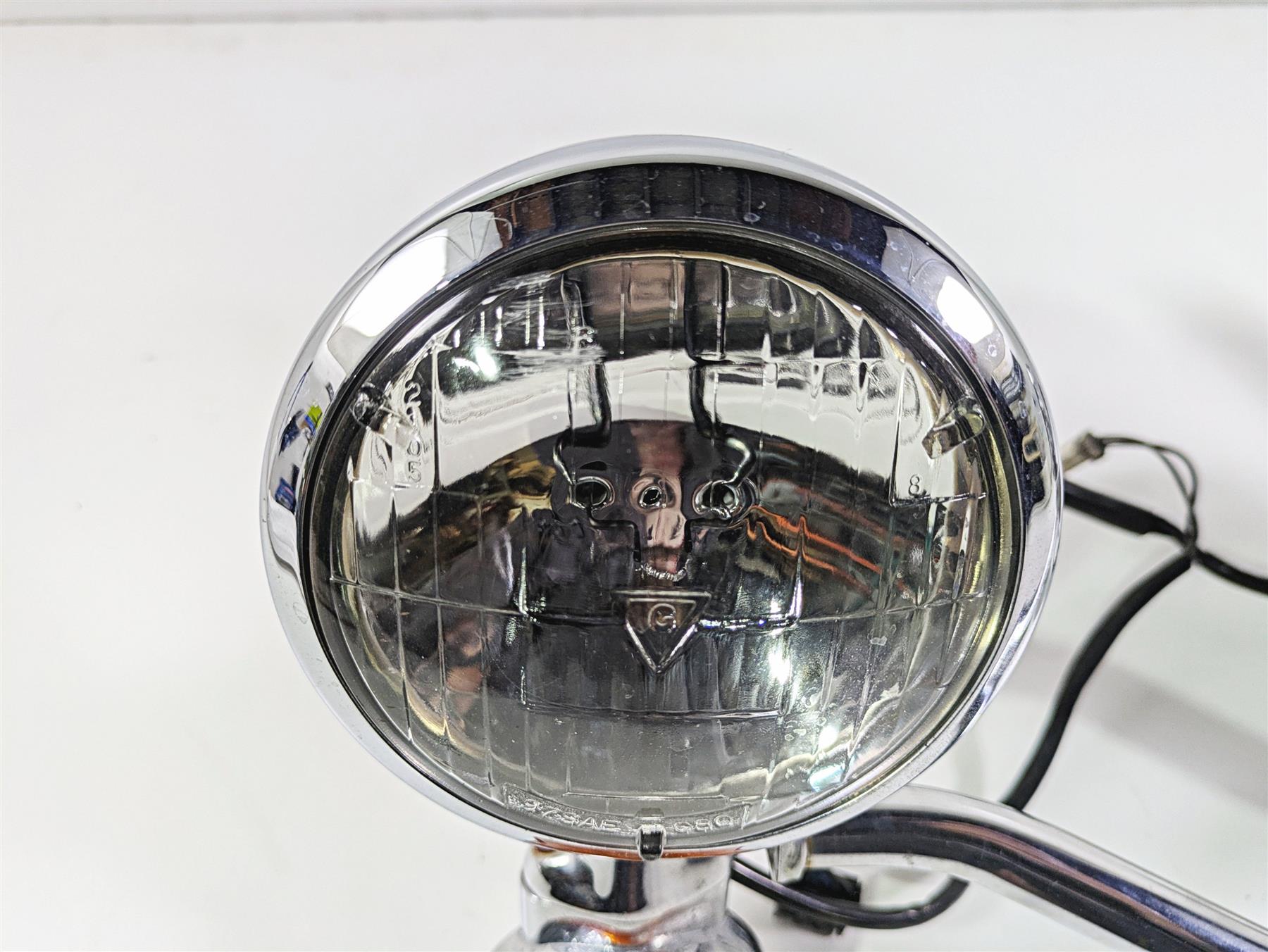 2005 Harley Touring FLHRI Road King Front Spot Blinker Light 68712-94A {{ shop.shopifyCountryName }} - Mototech271