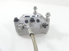 Load image into Gallery viewer, 2007 Harley FLHTCU SE CVO Electra Glide Front Brake Caliper Set 4381-99 44382-99
