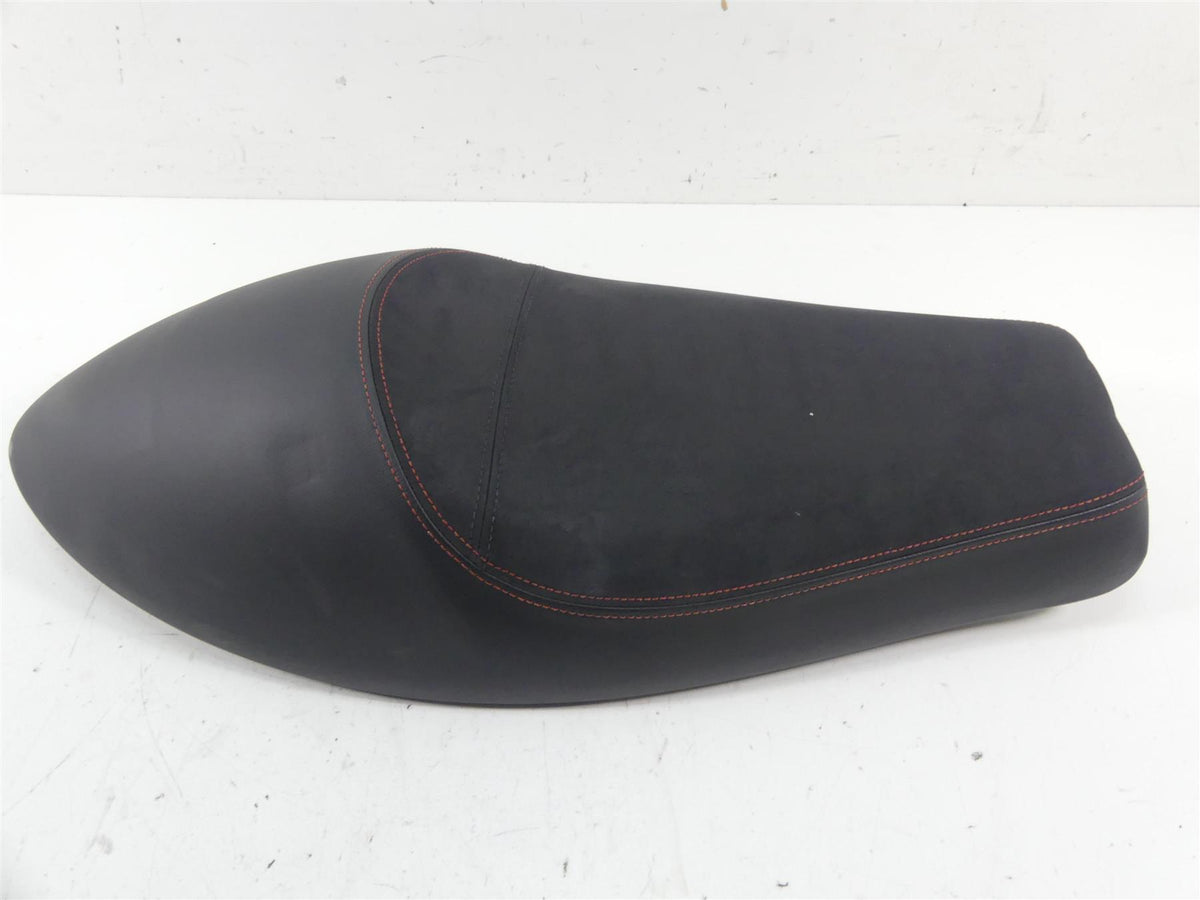 2017 Triumph Thruxton 1200 R Nice Front Rider Driver Seat Saddle T2307854 {{ shop.shopifyCountryName }} - Mototech271