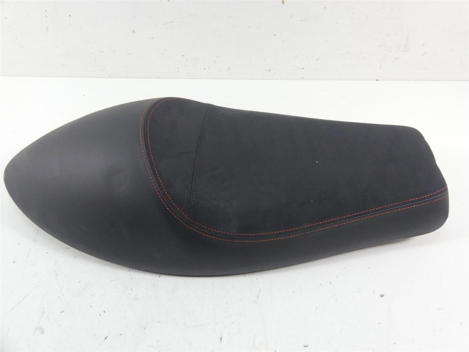2017 Triumph Thruxton 1200 R Nice Front Rider Driver Seat Saddle T2307854 {{ shop.shopifyCountryName }} - Mototech271