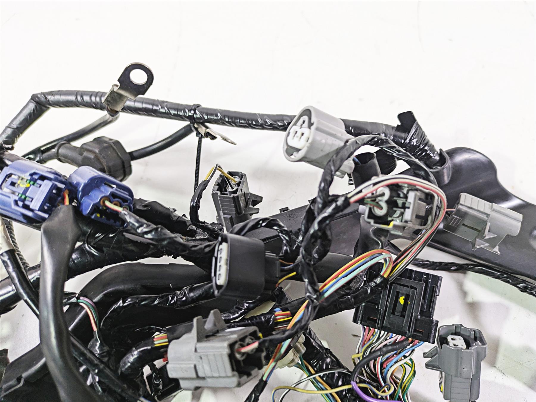 2017 Honda CBR600RR Wiring Harness Loom -For Parts 32100-MJC-A00 {{ shop.shopifyCountryName }} - Mototech271