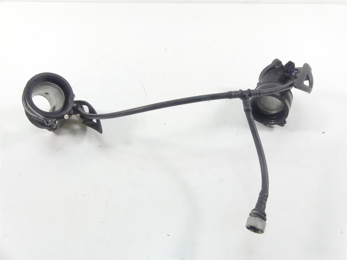 2014 Moto Guzzi Griso 1200 SE 8V Fuel Injector & Mount Set 976555 {{ shop.shopifyCountryName }} - Mototech271
