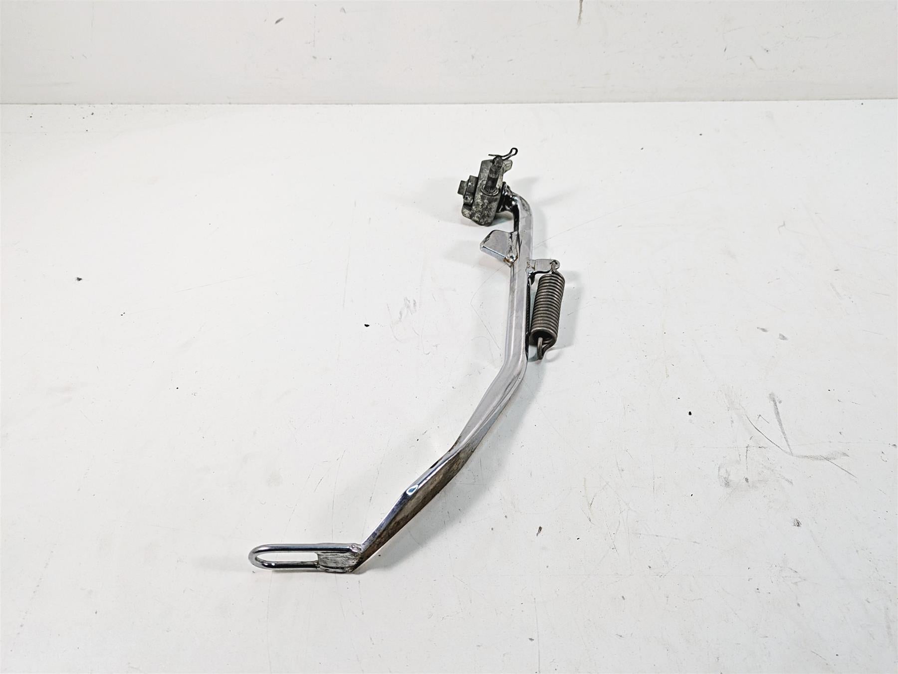 1999 Harley Dyna FXDL Low Rider Side Kickstand Kick Jiffy Stand 49704-90H {{ shop.shopifyCountryName }} - Mototech271