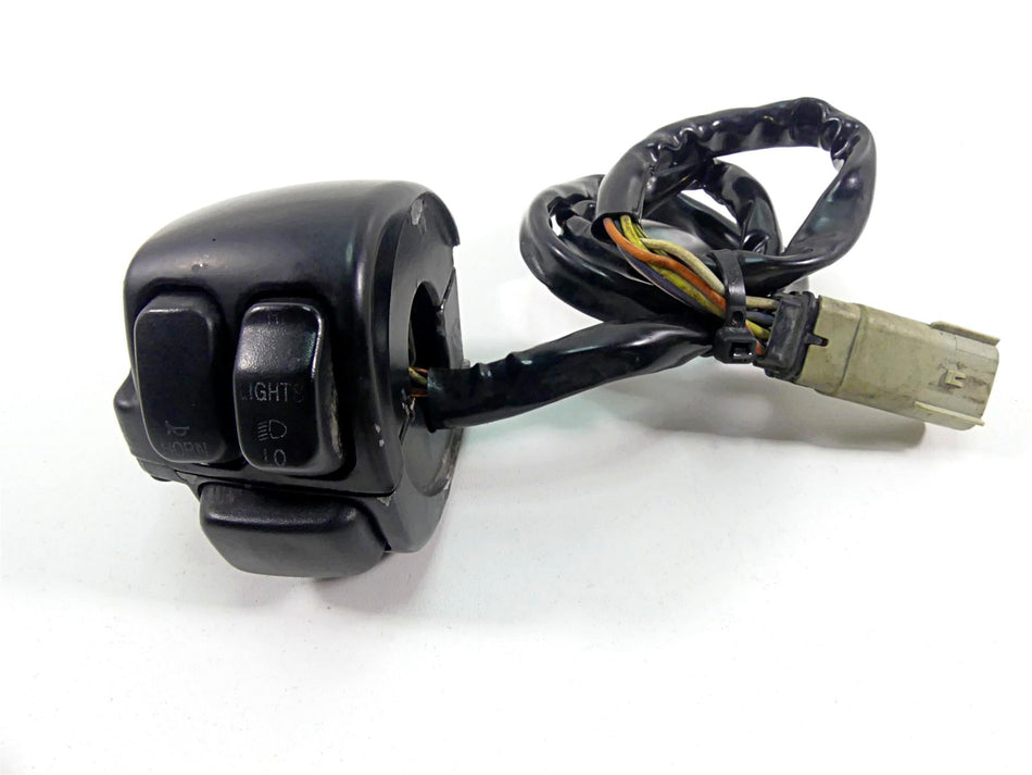 2014 Harley VRSCF Muscle V-Rod Left Hand Control Switch 71682-06A 71685-06A {{ shop.shopifyCountryName }} - Mototech271
