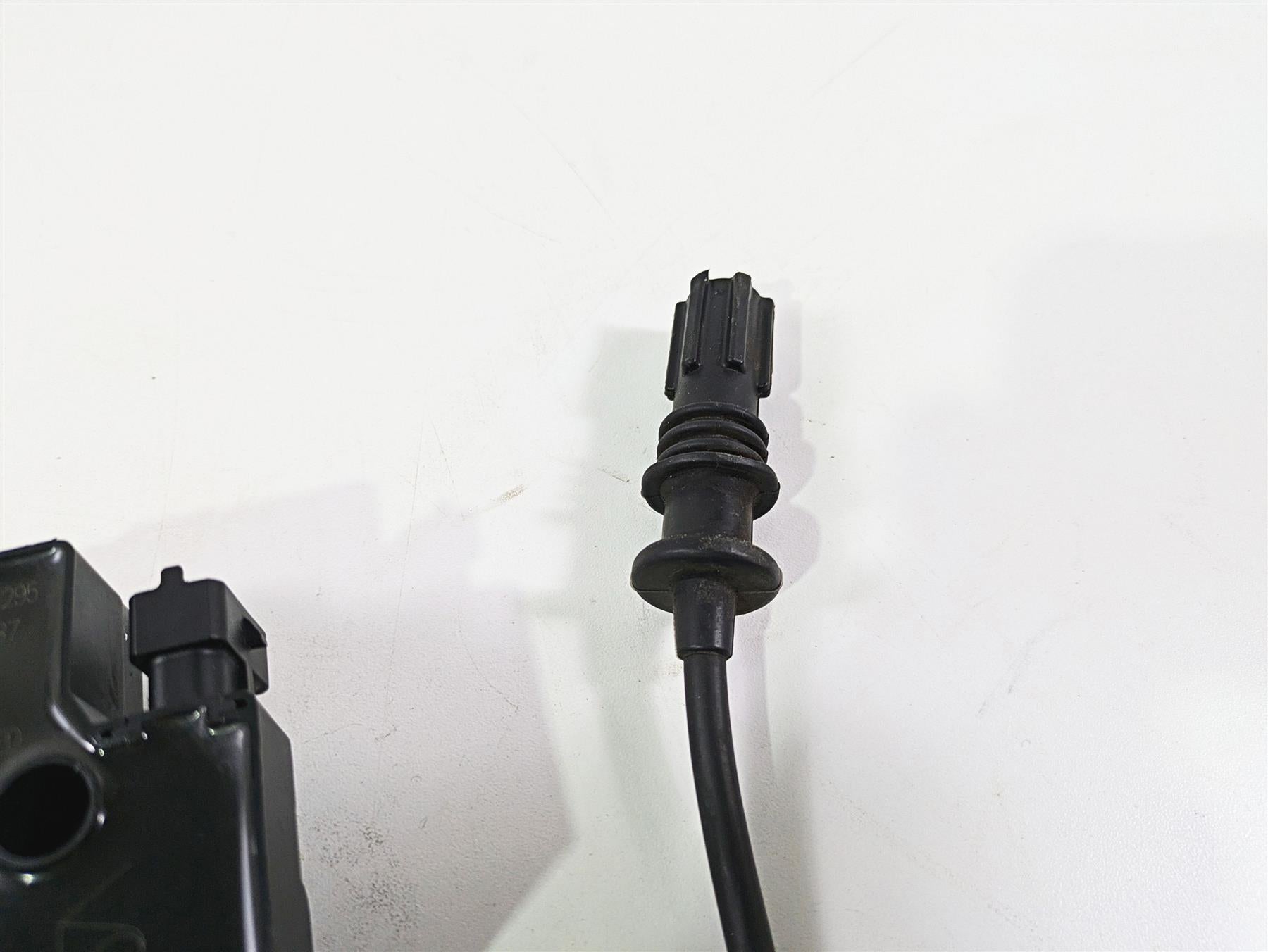 2020 Polaris Sportsman 1000 XP Ignition Coil Wires Set 4010425 2876049 {{ shop.shopifyCountryName }} - Mototech271