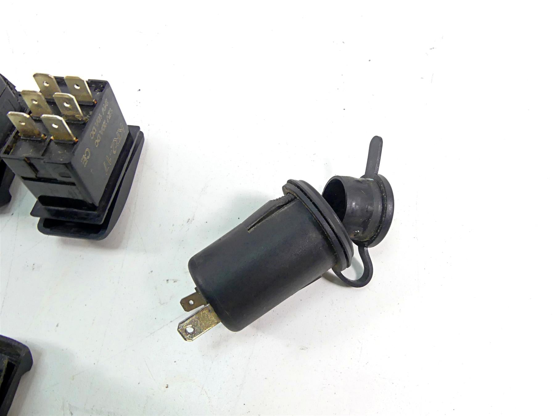 2016 Polaris RZR XP 1000 EPS Ignition Light Awd & More Switch Set 4012165 {{ shop.shopifyCountryName }} - Mototech271