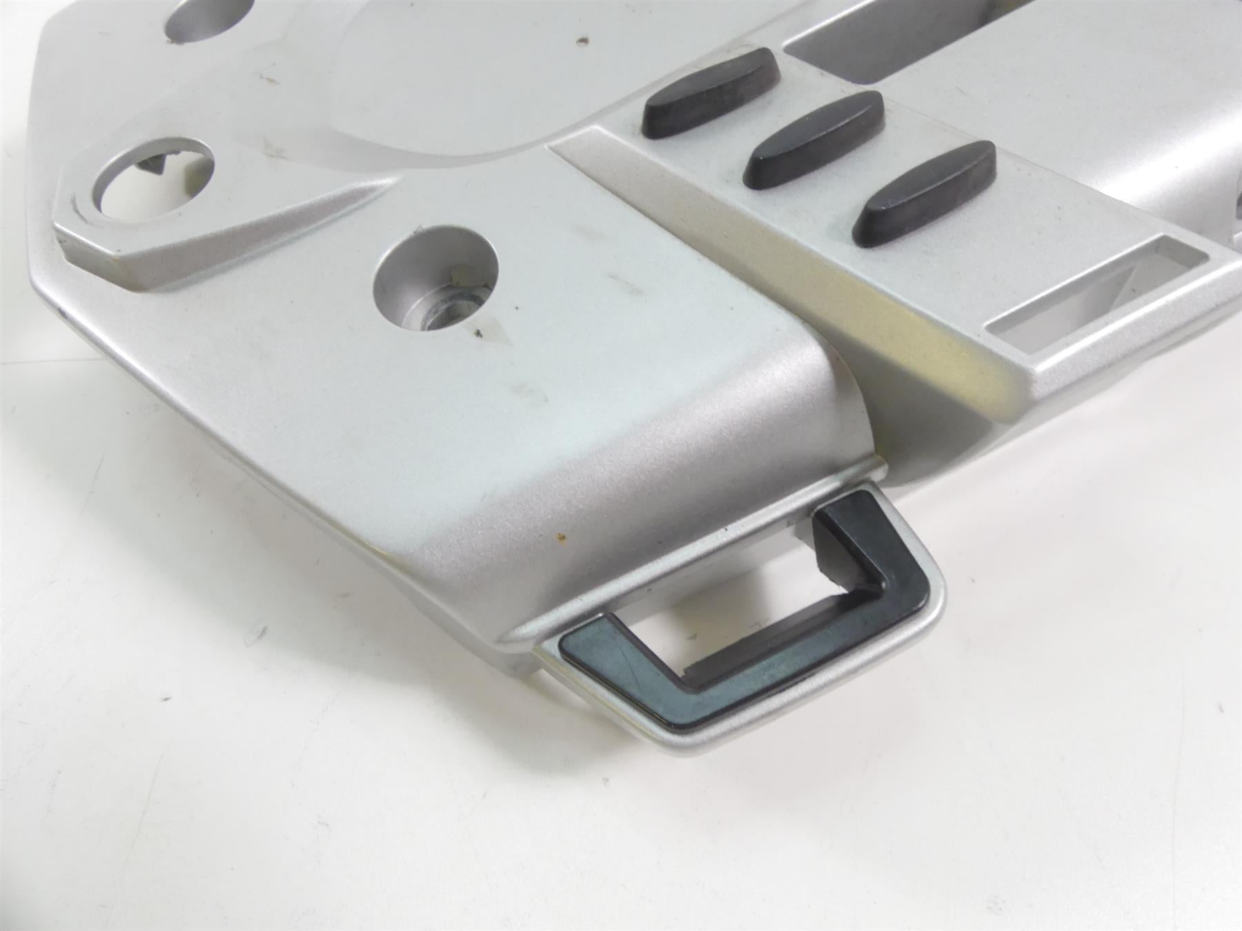 2009 BMW R1200GS K25 Rear Luggage Rack Support Bracket Mount - Read 46547698454 {{ shop.shopifyCountryName }} - Mototech271