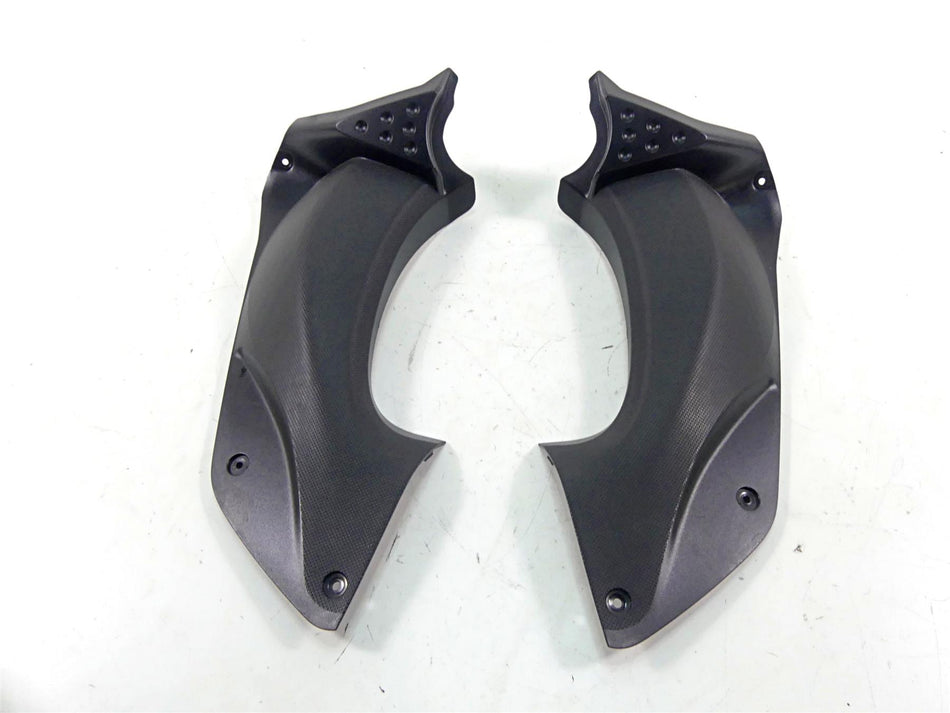 2010 Kawasaki ZX1400 ZX14 R Ninja Inner Intake Cover Fairing Set 55028-0061 {{ shop.shopifyCountryName }} - Mototech271