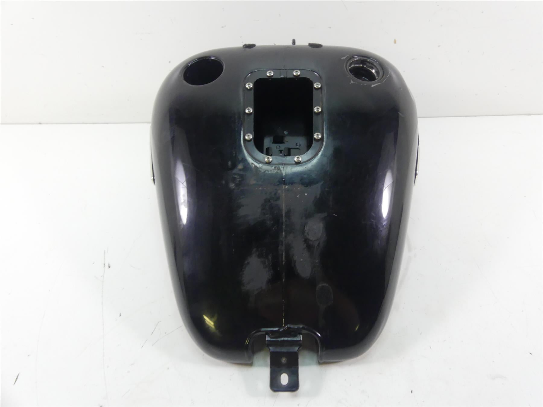 2008 Harley Softail FXSTB Night Train Fuel Gas Petrol Tank -Dented 61000800 {{ shop.shopifyCountryName }} - Mototech271