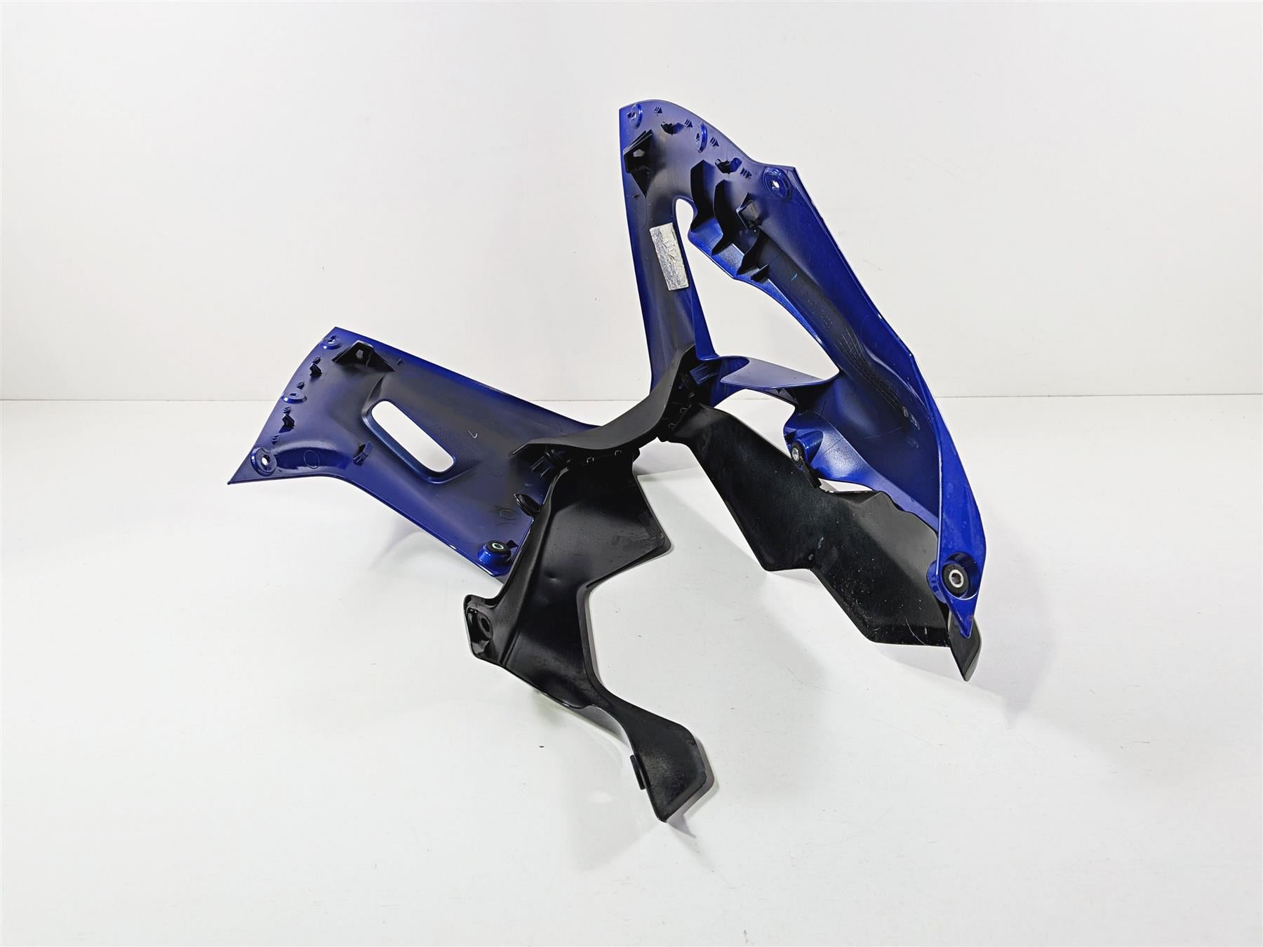 2025 Yamaha YZF R7 Lower Belly Side Cover Fairing Set BEB-2172H-00 BEB-2172G-00 {{ shop.shopifyCountryName }} - Mototech271