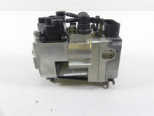 Load image into Gallery viewer, 2003 BMW R1150 GS R21 Abs Brake Pump Block Module Integral 34517660909
