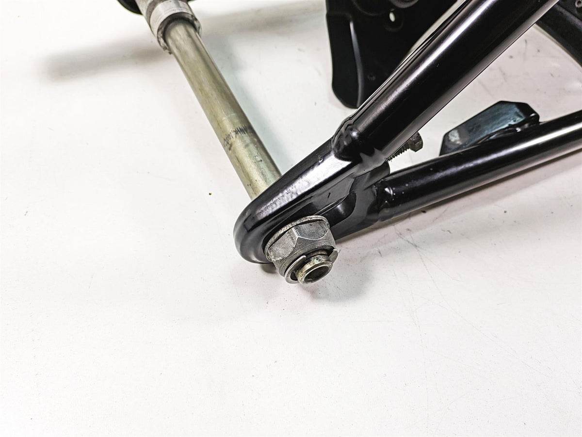 2013 Harley Softail FLSTC Heritage Classic Rear Swingarm & Guards 47573-11BHP {{ shop.shopifyCountryName }} - Mototech271