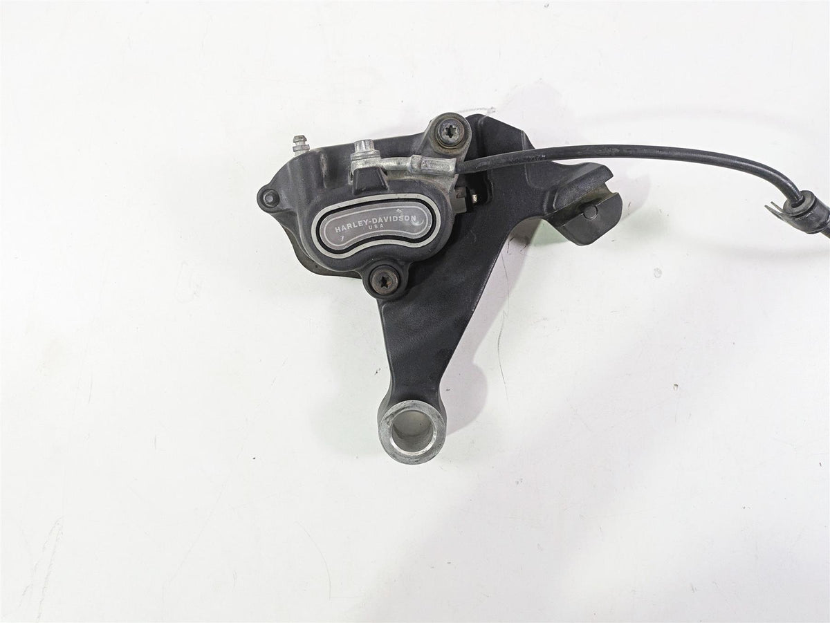 2010 Harley Dyna FXDB Street Bob Rear Brake Caliper + Line 40908-08 {{ shop.shopifyCountryName }} - Mototech271
