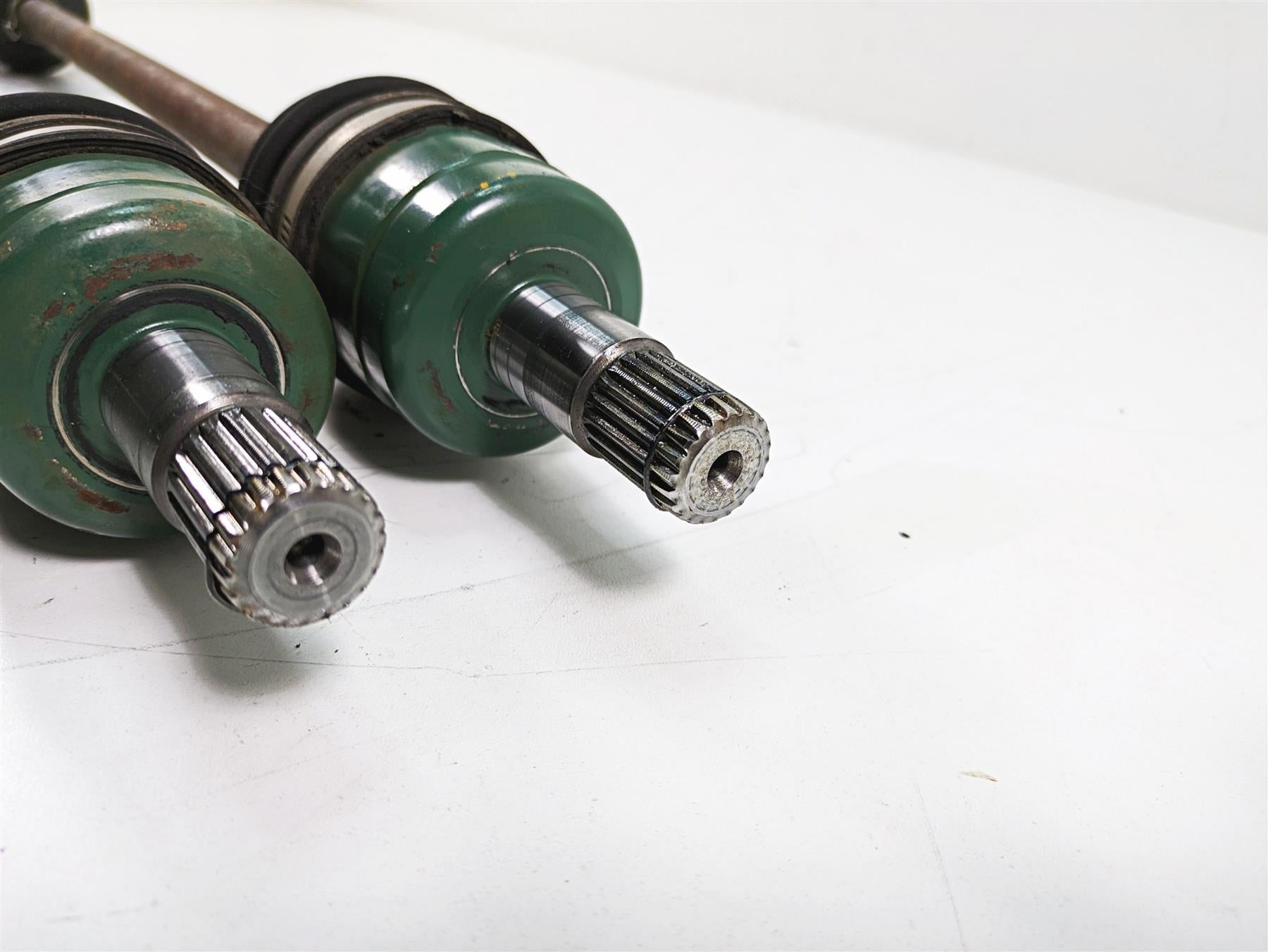 2018 Yamaha YXZ1000R EPS SS Front Cv Drive Axle Shaft Set 2HC-2518F-00-00 {{ shop.shopifyCountryName }} - Mototech271