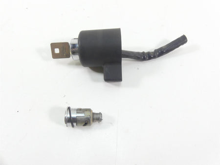2006 Harley Sportster XL1200 Custom Ignition Switch Steering Lock & Key 71441-94 {{ shop.shopifyCountryName }} - Mototech271