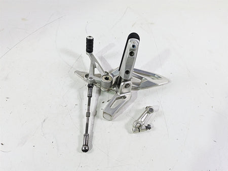 2016 BMW R1200RS K54 Left Rider Footpeg Set & Shifter 46718540796 {{ shop.shopifyCountryName }} - Mototech271