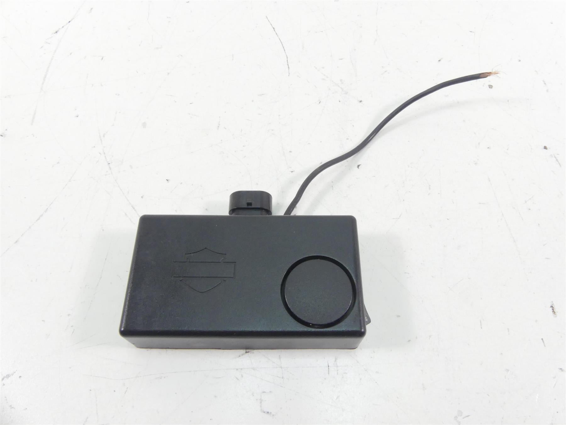 2010 Harley FXDWG Dyna Wide Glide Siren Control Module Box 68970-06A {{ shop.shopifyCountryName }} - Mototech271