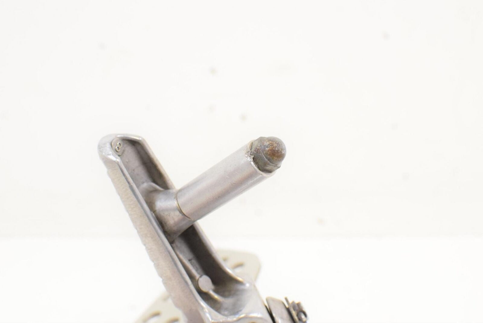 05 Honda CBR1000RR CBR1000 RR Left Rider Footpeg Foot Peg Rest 50700-MEL-000 {{ shop.shopifyCountryName }} - Mototech271
