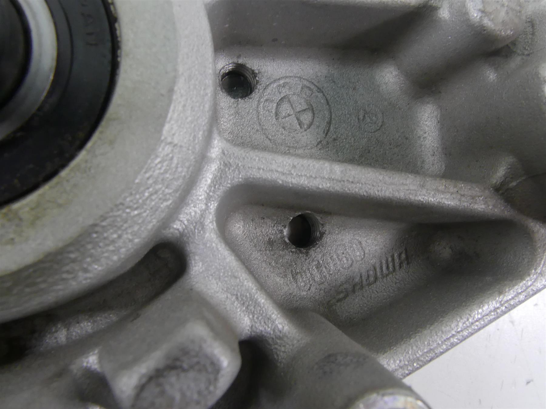 2003 BMW R1150 GS R21 Showa Upper Triple Tree Steering Clamp 31422314505 {{ shop.shopifyCountryName }} - Mototech271