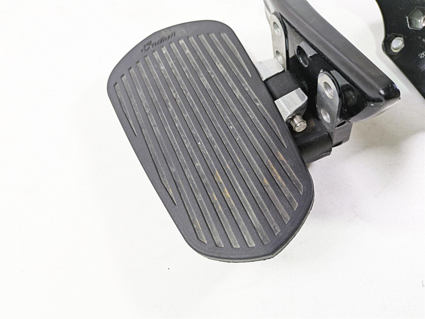 2017 Indian Chieftain Limited Rear Passenger Floor Board Set 5139179 5139180 {{ shop.shopifyCountryName }} - Mototech271