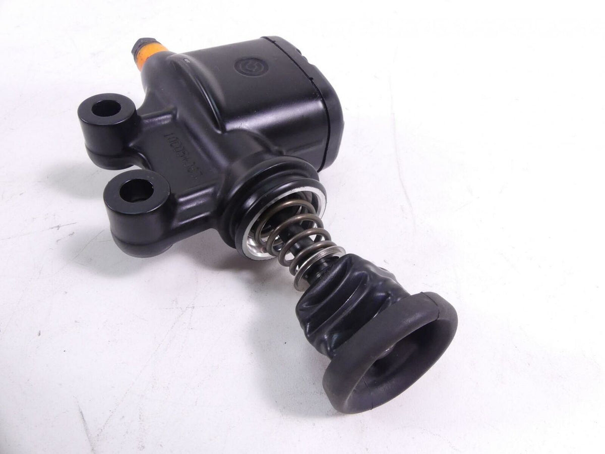 2010 Harley Touring FLHX Street Glide Rear Brake Master Cylinder 41763-08C {{ shop.shopifyCountryName }} - Mototech271