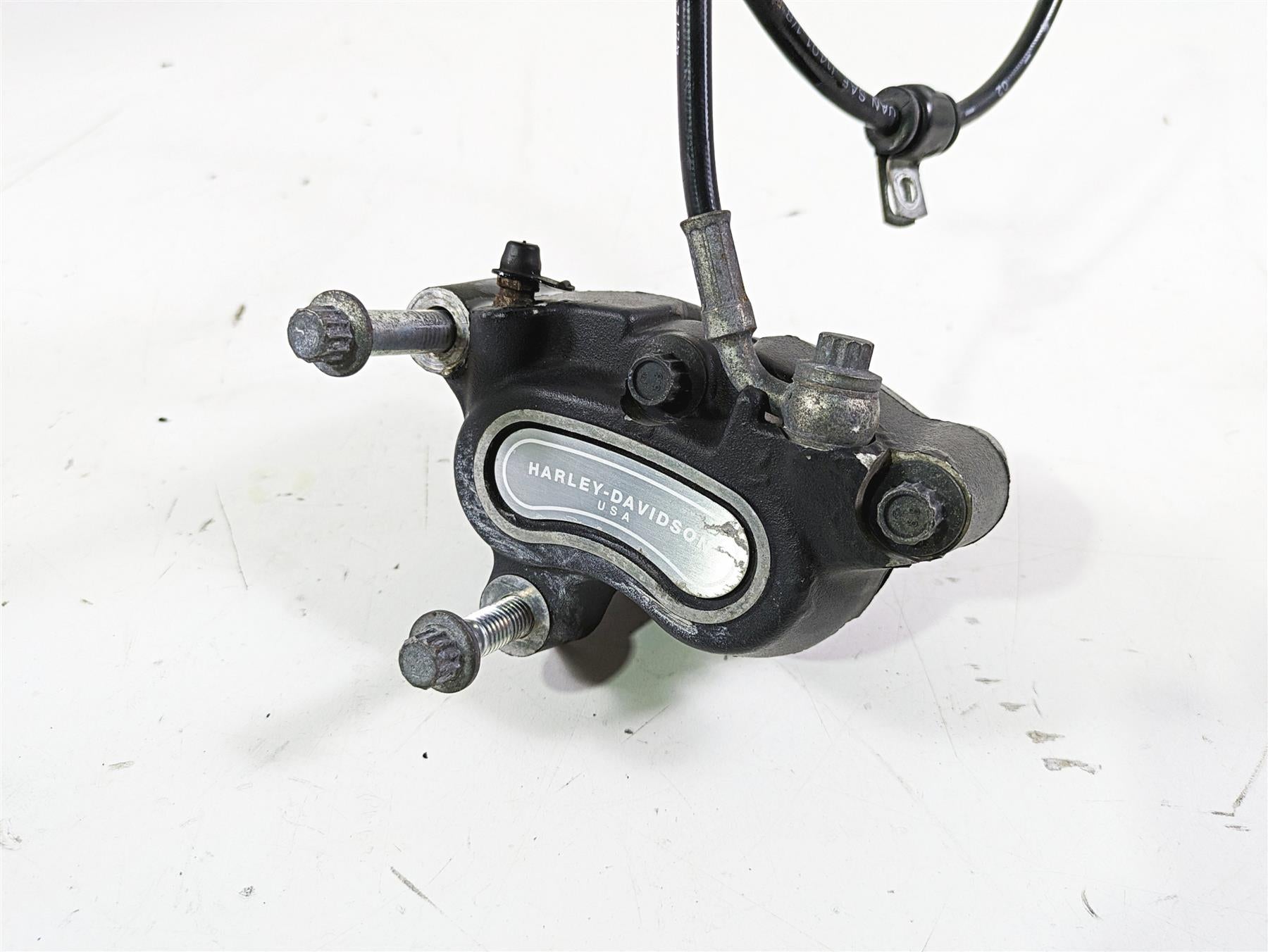 2012 Harley FLD Dyna Switchback Front Brake Caliper & Line 41300001 {{ shop.shopifyCountryName }} - Mototech271
