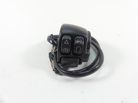 2022 Harley Softail FXBBS Street Bob Right Hand Control Switch 71500462 {{ shop.shopifyCountryName }} - Mototech271