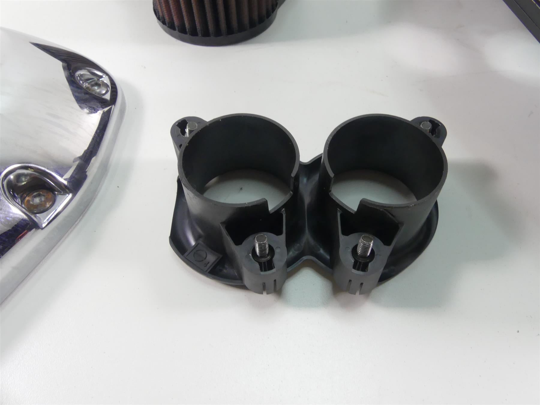 2002 Honda VTX1800 C K&N Air Cleaner Breather Box & Cover 17231-MCH-000 {{ shop.shopifyCountryName }} - Mototech271
