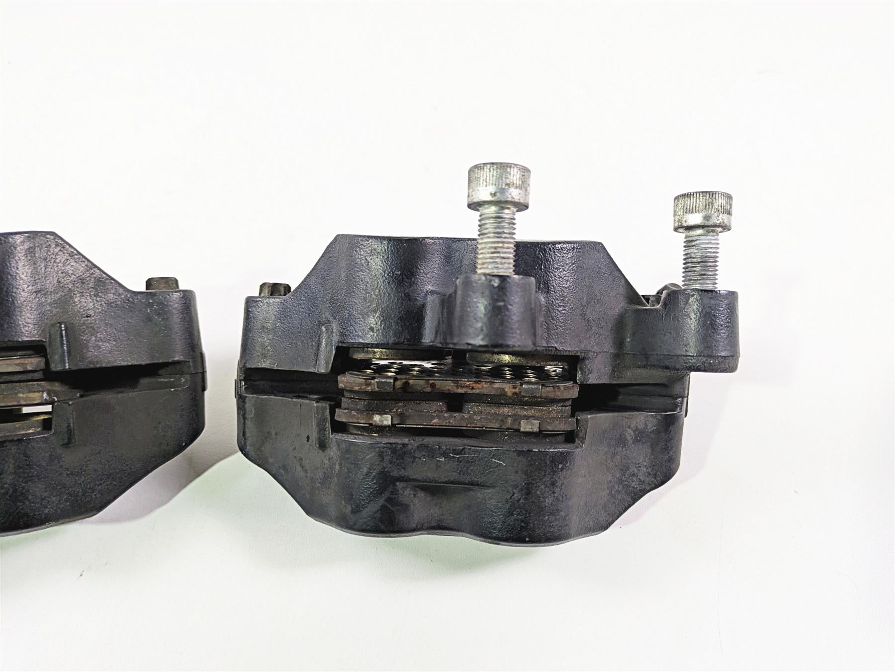 2018 Indian Springfield Dark Horse Front Brake Caliper Set 1912004 1912005 {{ shop.shopifyCountryName }} - Mototech271