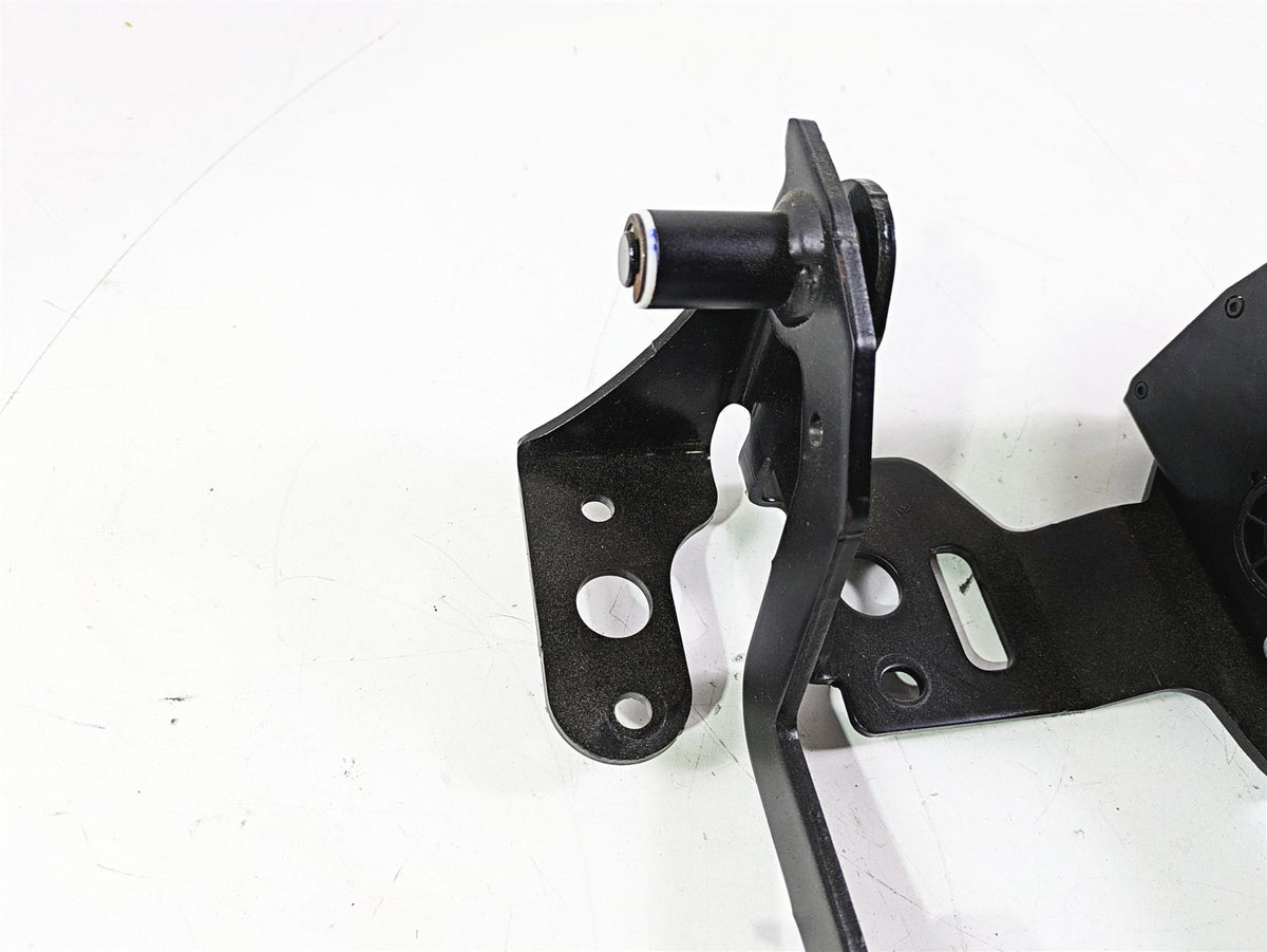 2022 Polaris Ranger 1000 Premium Accelerator & Brake Pedal + Mount 4080107 {{ shop.shopifyCountryName }} - Mototech271