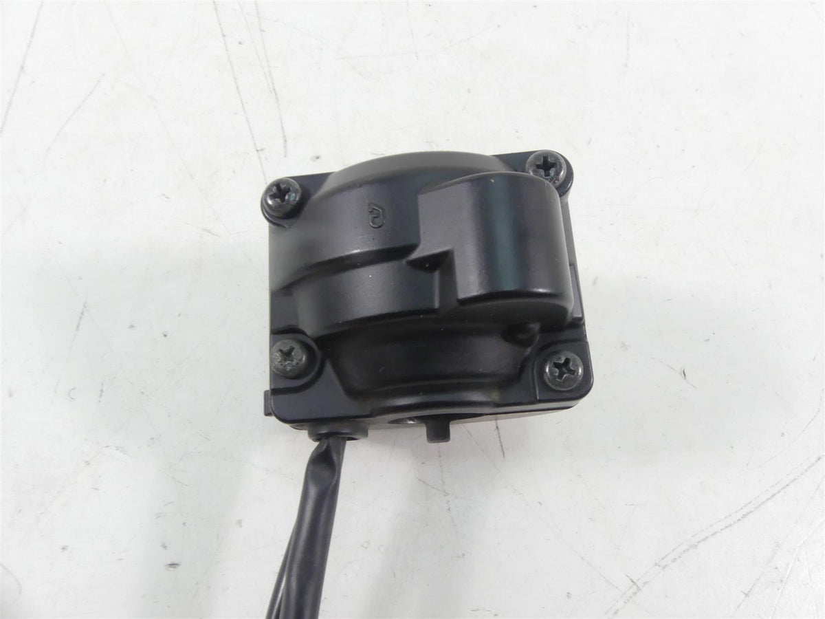 2015 KTM 1190 Adventure R Right Hand Start Stop Control Switch 76011073100 {{ shop.shopifyCountryName }} - Mototech271