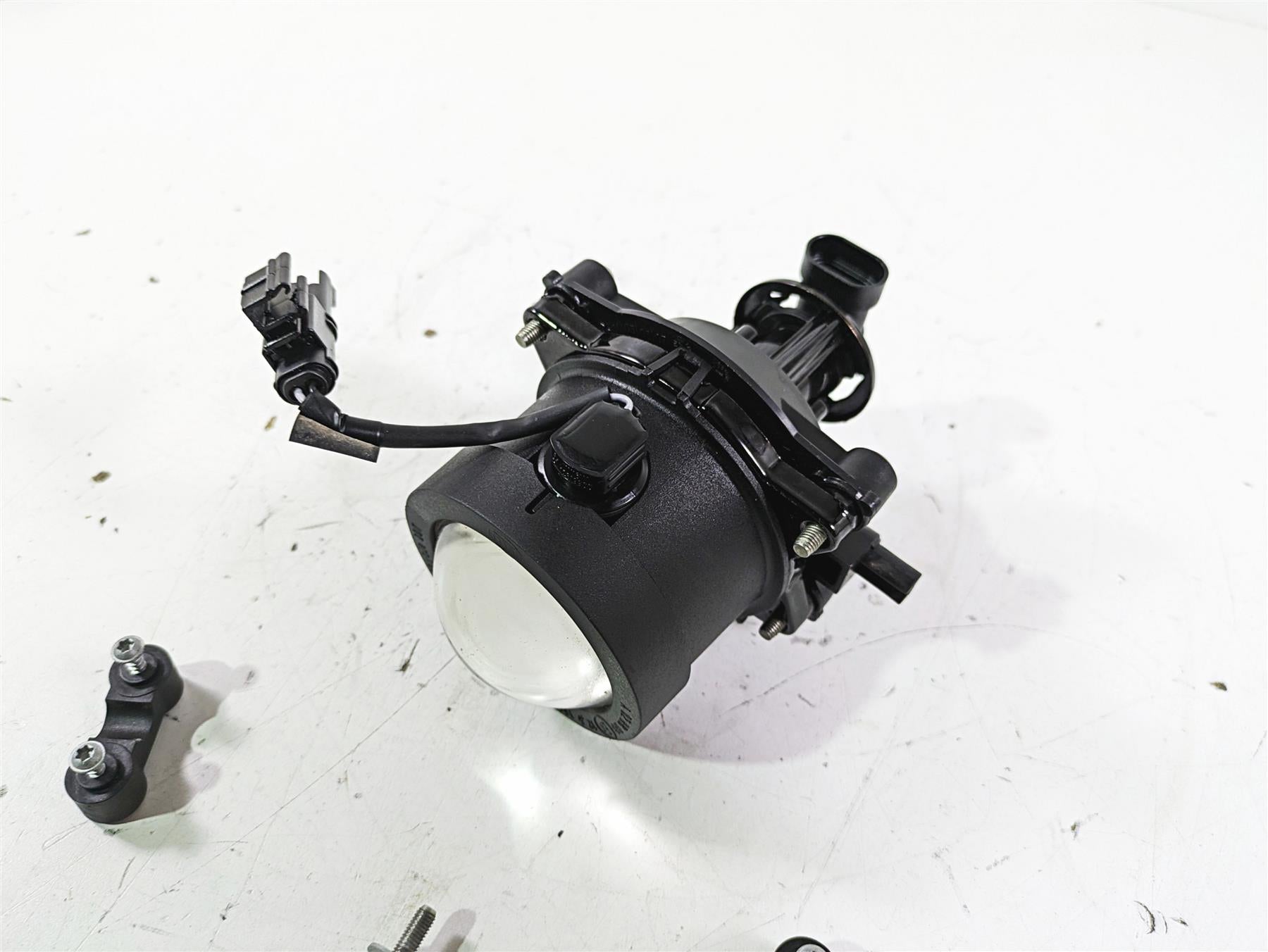 2017 BMW S1000R K47 Left Headlight High Beam Head Lamp Lens 63128545636 {{ shop.shopifyCountryName }} - Mototech271