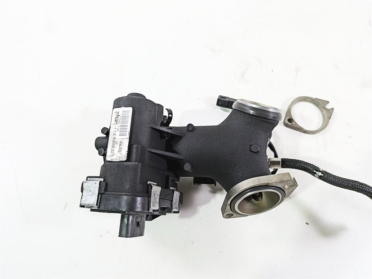 2010 Harley Touring FLHX Street Glide Throttle Body Fuel Injection 27685-11A {{ shop.shopifyCountryName }} - Mototech271