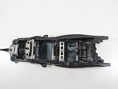 2022 Suzuki GSXR 750 Subframe Inner Fender Set 41211-14J00-YUG 41221-14J00-YUG {{ shop.shopifyCountryName }} - Mototech271