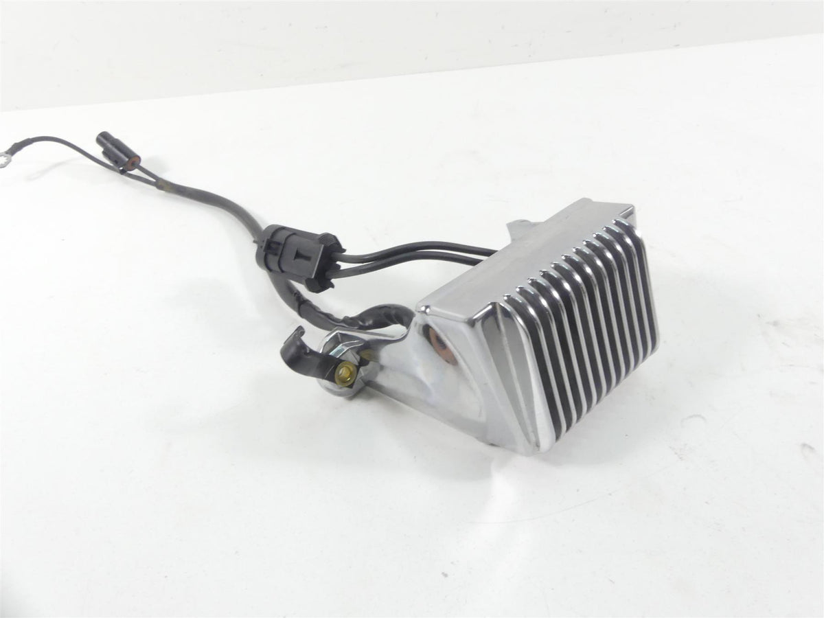 2004 Harley FLHTC SE CVO Electra Glide Rectifier Voltage Regulator 74622-04 {{ shop.shopifyCountryName }} - Mototech271