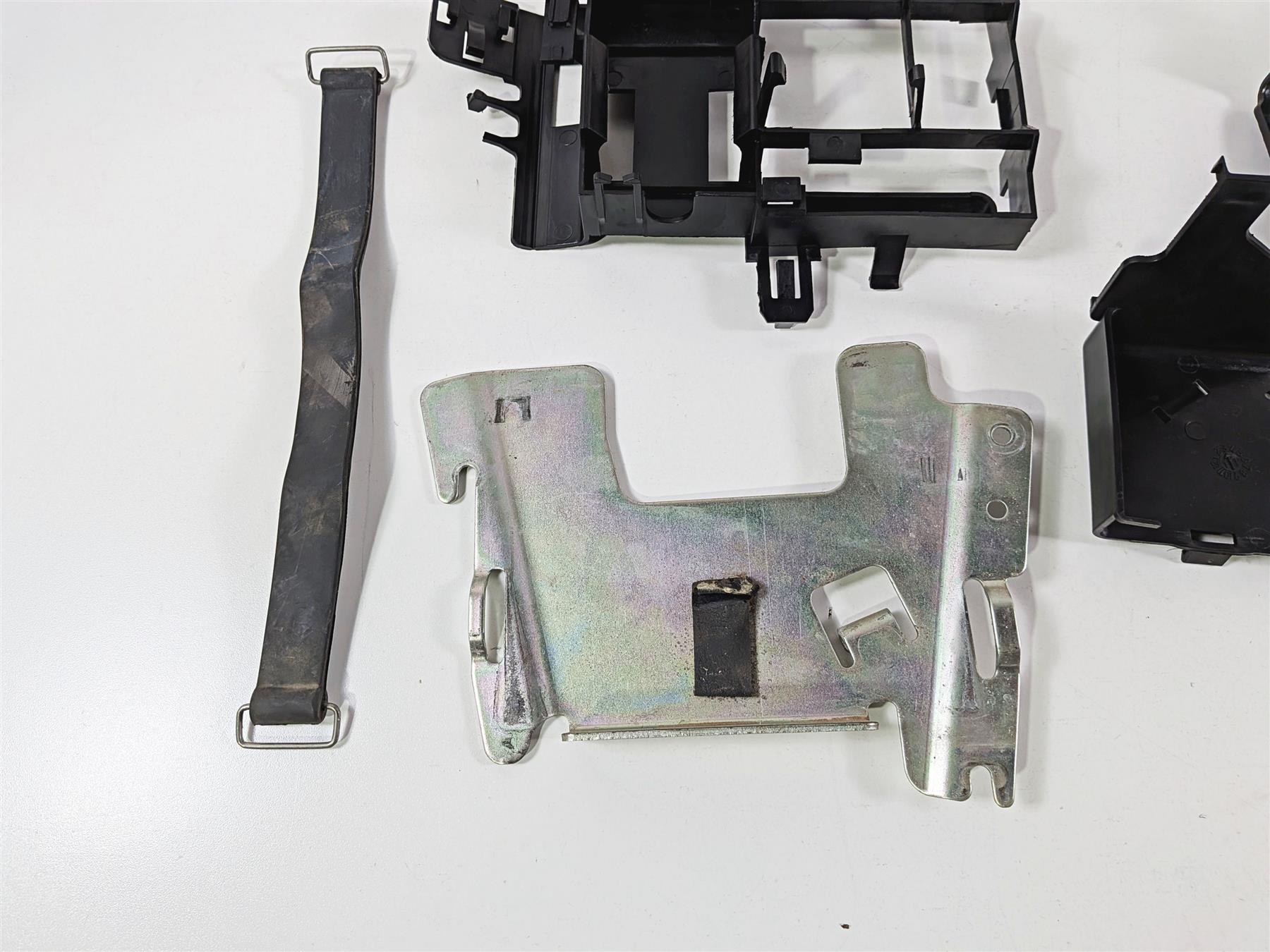 2011 Harley VRSCDX Night Rod Electric Plastic Battery Holder Set - Read 70394-07 {{ shop.shopifyCountryName }} - Mototech271