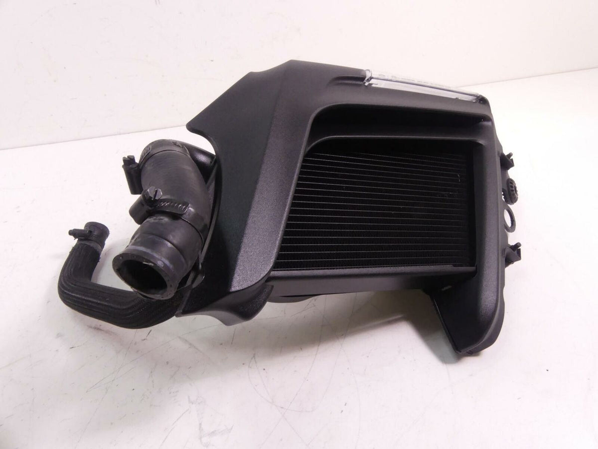 2015 Ducati Diavel Carbon Left Blinker Radiator Fan Hoses Cover Set 54840891B {{ shop.shopifyCountryName }} - Mototech271
