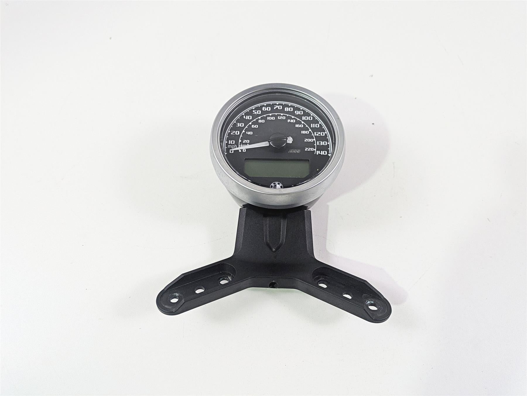2022 BMW RnineT Pure K22 Speedometer Gauge Instrument - 9k 62111691264 {{ shop.shopifyCountryName }} - Mototech271