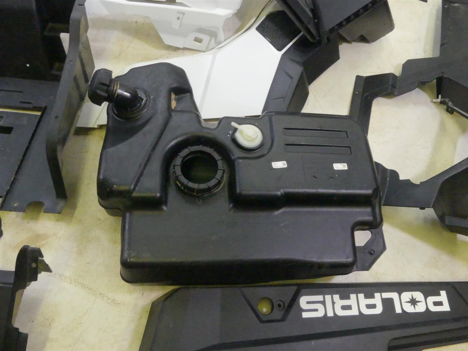 2019 Polaris General 1000 EPS Fairing Plastic Cover Tank Cargo Box Set 2207407 {{ shop.shopifyCountryName }} - Mototech271