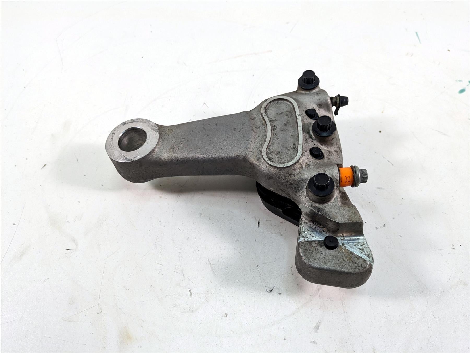 2006 Harley Touring FLHTCUI Electra Glide Rear Caliper & Bracket 1" 44080-02C {{ shop.shopifyCountryName }} - Mototech271