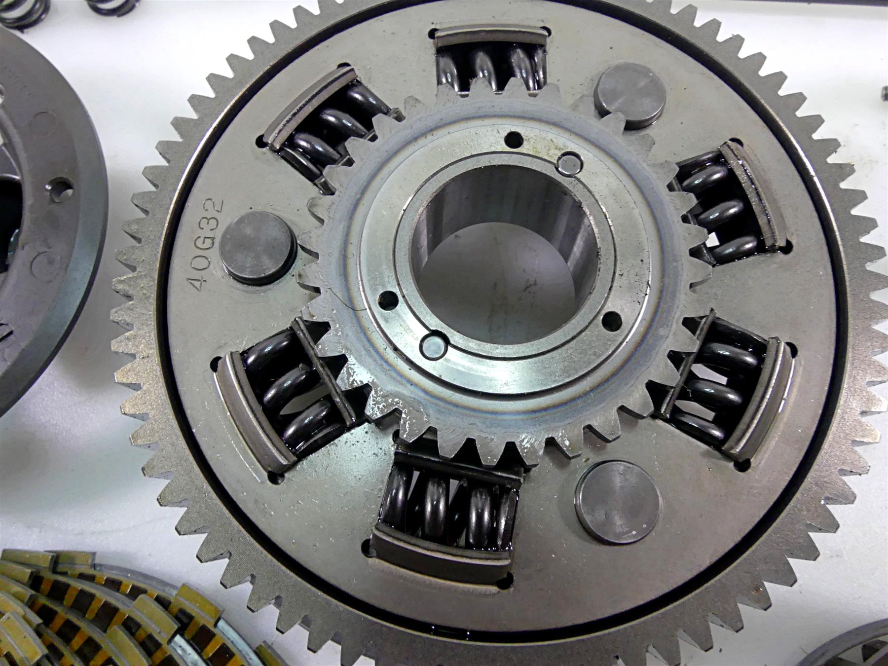 2016 KTM 1290 Super Duke R Clutch Basket Friction Pressure Plate 61332001044 {{ shop.shopifyCountryName }} - Mototech271