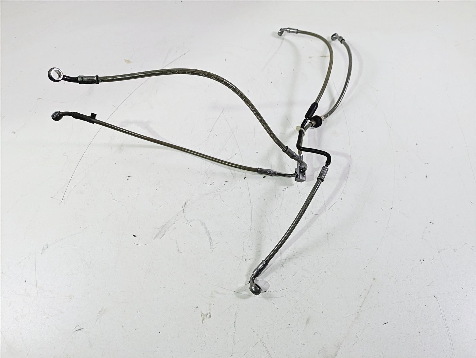 2016 BMW R1200RS K54 Front Abs Brake Line Set 34328524697 34328524696 {{ shop.shopifyCountryName }} - Mototech271