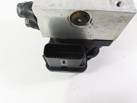 2011 Harley Touring FLHTCUSE CVO E-Glide Abs Brake Pump Module 40601-08A {{ shop.shopifyCountryName }} - Mototech271