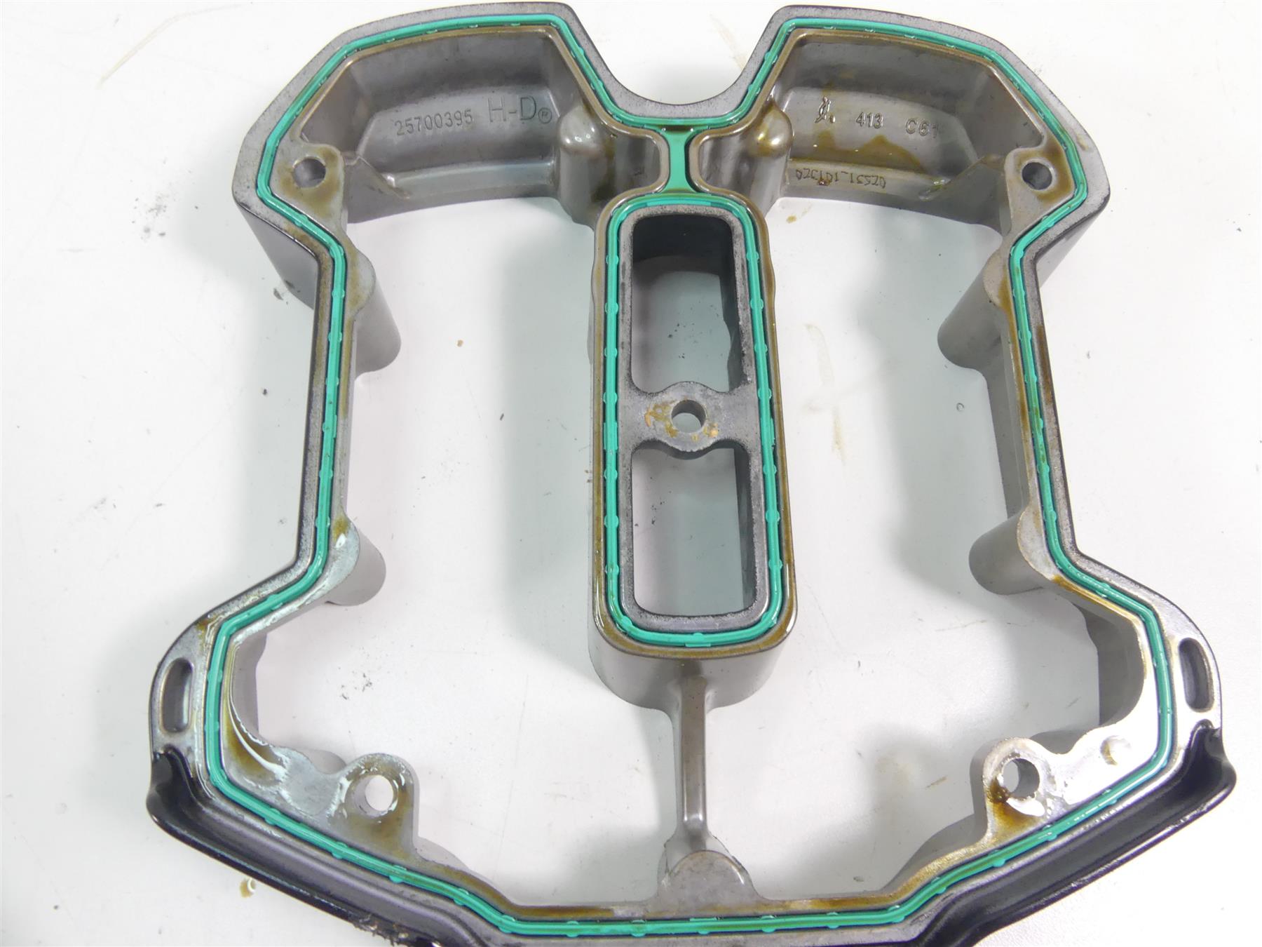 2021 Harley Softail FXBBS Street Bob Cylinder Head Valve Cover Set 25700697 {{ shop.shopifyCountryName }} - Mototech271