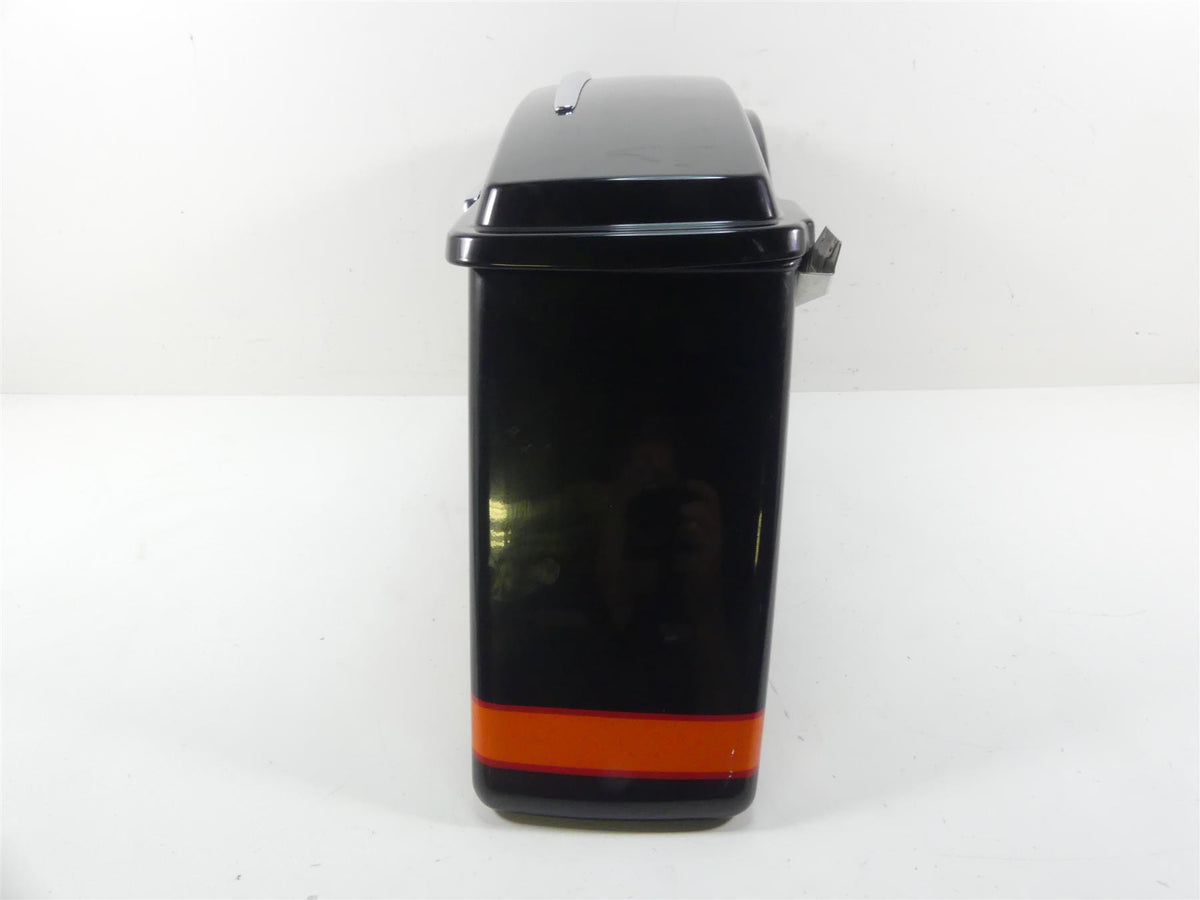 2007 Harley FLHTCU SE CVO Electra Glide Left Saddlebag Saddle Bag 88275-07 {{ shop.shopifyCountryName }} - Mototech271