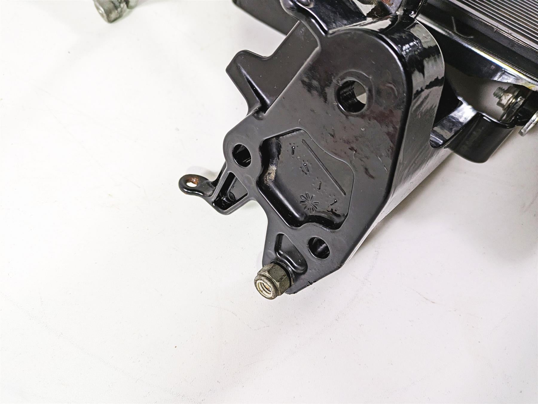 2008 Harley FLSTC Softail Heritage Front Left Floor Board + Shifter Set 33630-07 {{ shop.shopifyCountryName }} - Mototech271